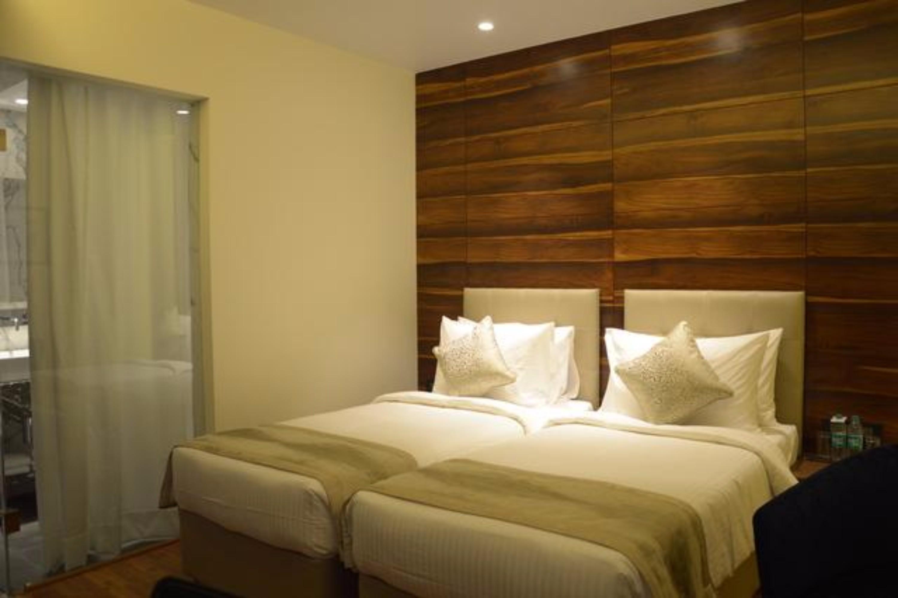 คอนนอฟ รอยัล เดลี Hotel นิวเดลี ภายนอก รูปภาพ